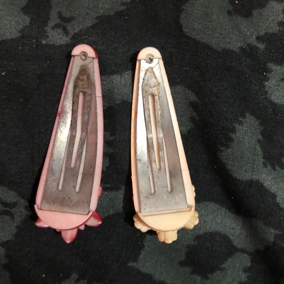 Hair clips - Picture 2 of 2